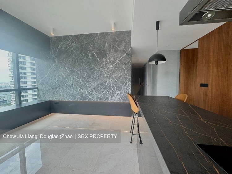 8 Saint Thomas (D9), Condominium #536660671